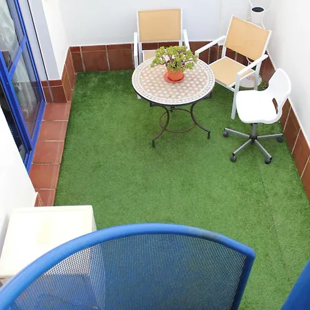 Apartamento Puerta Al Mar Apartment *